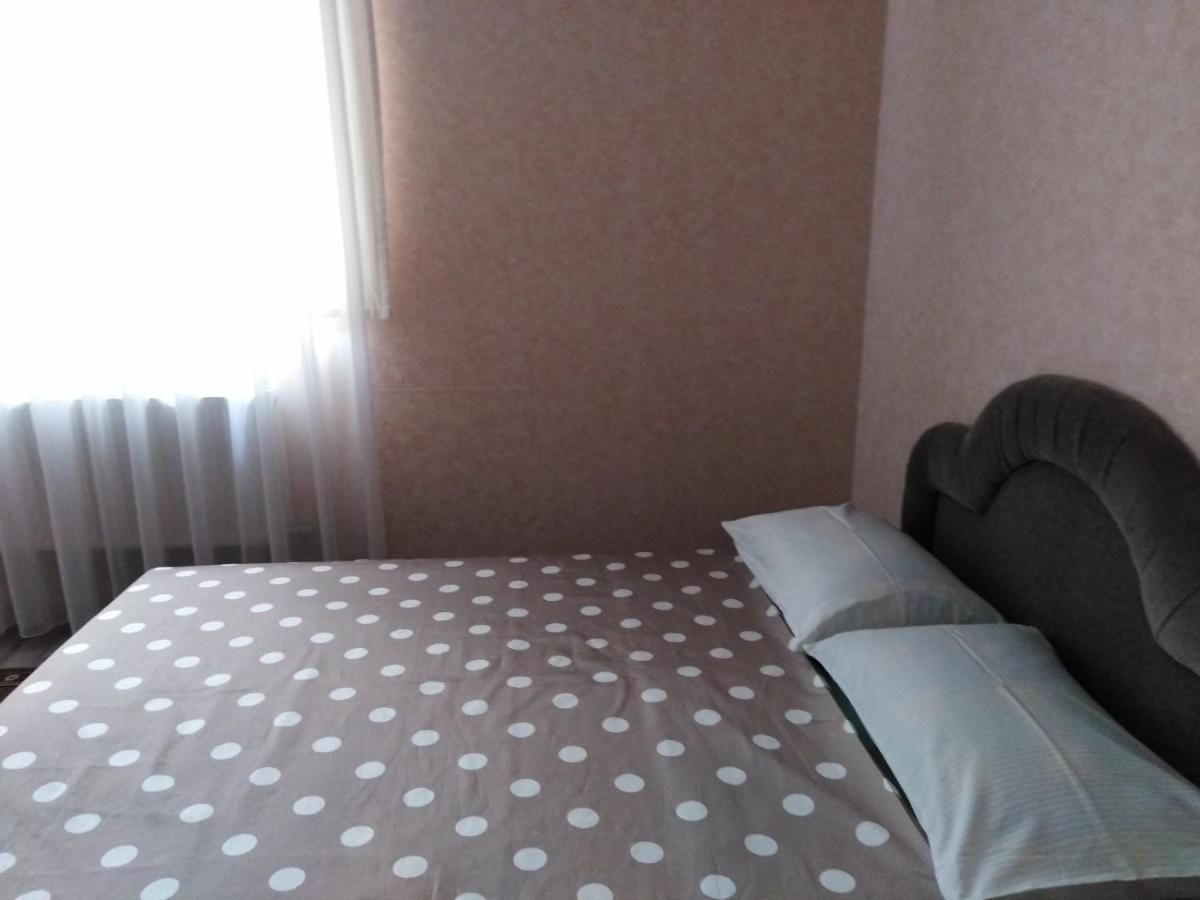 Apartament On Komarova 29 Вулиця Комарова 29 Kropywnyzkyj Exterior foto